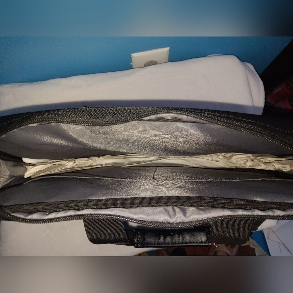 NWT Samsonite Premium Computer Case - Picture 6 of 16